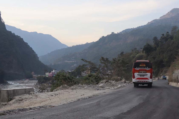 मालढुङ्गा-बेनी सडक : स्तरोन्नतिपछि यात्रा अवधि छोटियो